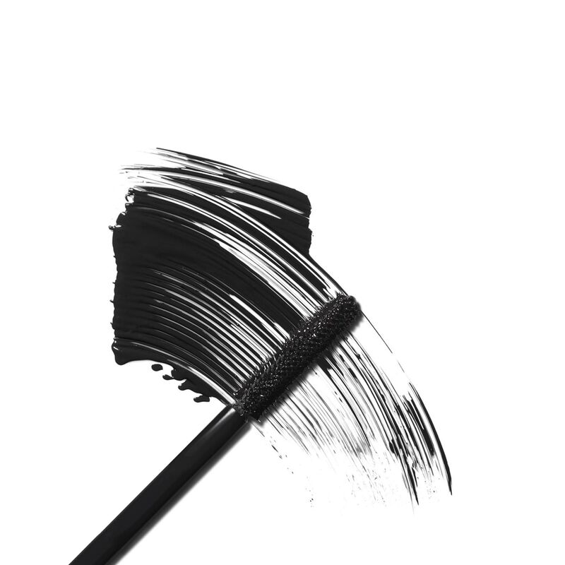 MAC In Extreme Dimension 3D Black Lash image number 2